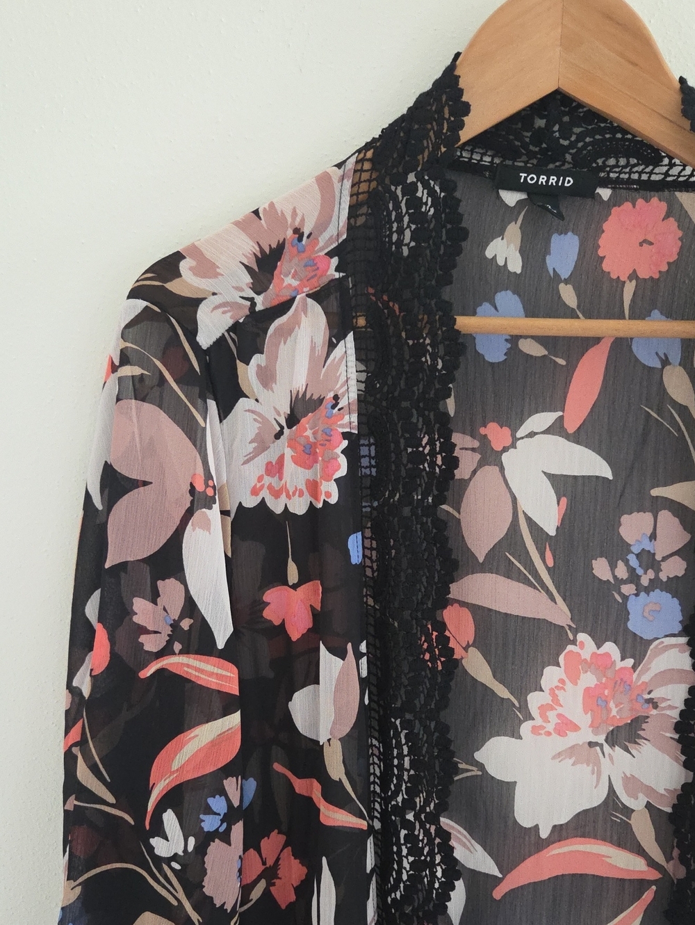 torrid Black Sheer Floral Lace-Trim Kimono with Pink & Blue Blooms